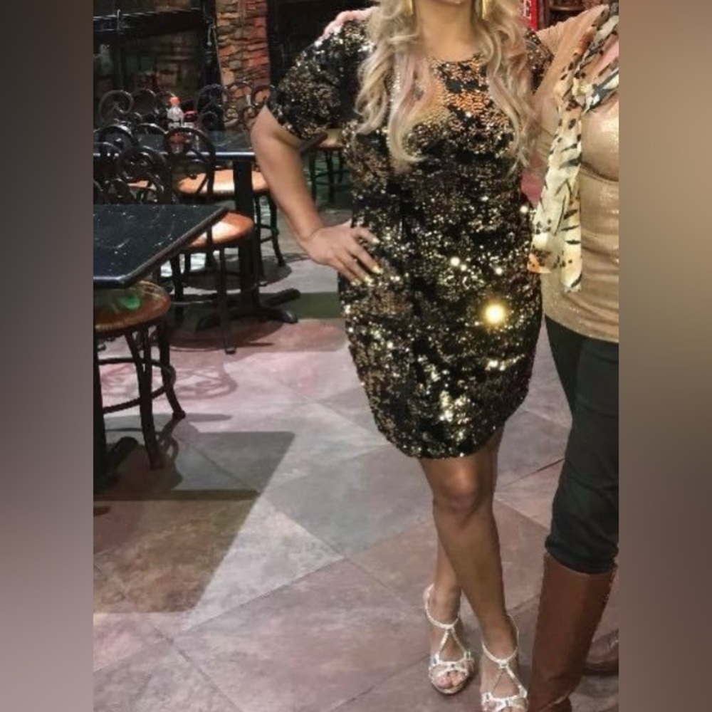 Gold dress size PMed